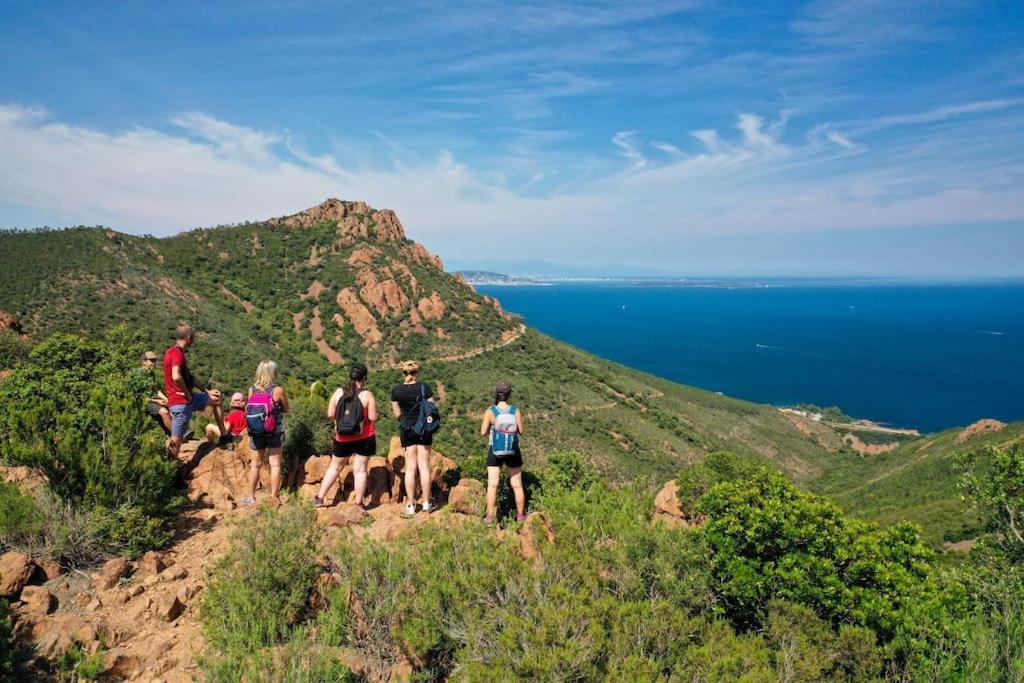 Dans Un Cadre D'Exception, Vue Mer Panoramique A Agay Cote D'Azur, Village Vacances Cap Esterel, T2 Avec Jardin, Golf, Climatisation, Wifi, 5 Piscines Saint-Raphaël Eksteriør billede