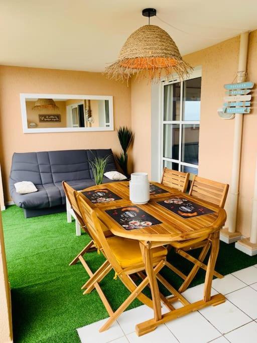 Dans Un Cadre D'Exception, Vue Mer Panoramique A Agay Cote D'Azur, Village Vacances Cap Esterel, T2 Avec Jardin, Golf, Climatisation, Wifi, 5 Piscines Saint-Raphaël Eksteriør billede