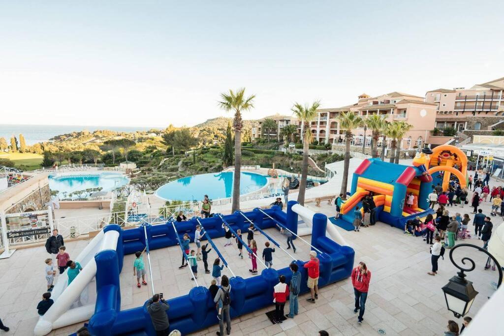 Dans Un Cadre D'Exception, Vue Mer Panoramique A Agay Cote D'Azur, Village Vacances Cap Esterel, T2 Avec Jardin, Golf, Climatisation, Wifi, 5 Piscines Saint-Raphaël Eksteriør billede