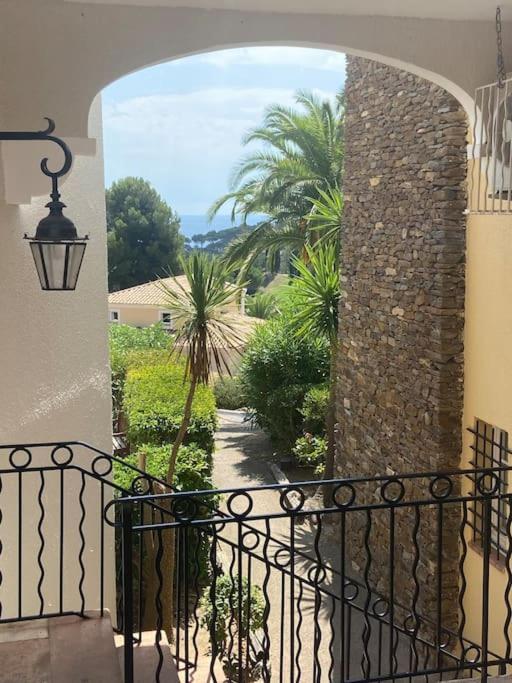 Dans Un Cadre D'Exception, Vue Mer Panoramique A Agay Cote D'Azur, Village Vacances Cap Esterel, T2 Avec Jardin, Golf, Climatisation, Wifi, 5 Piscines Saint-Raphaël Eksteriør billede