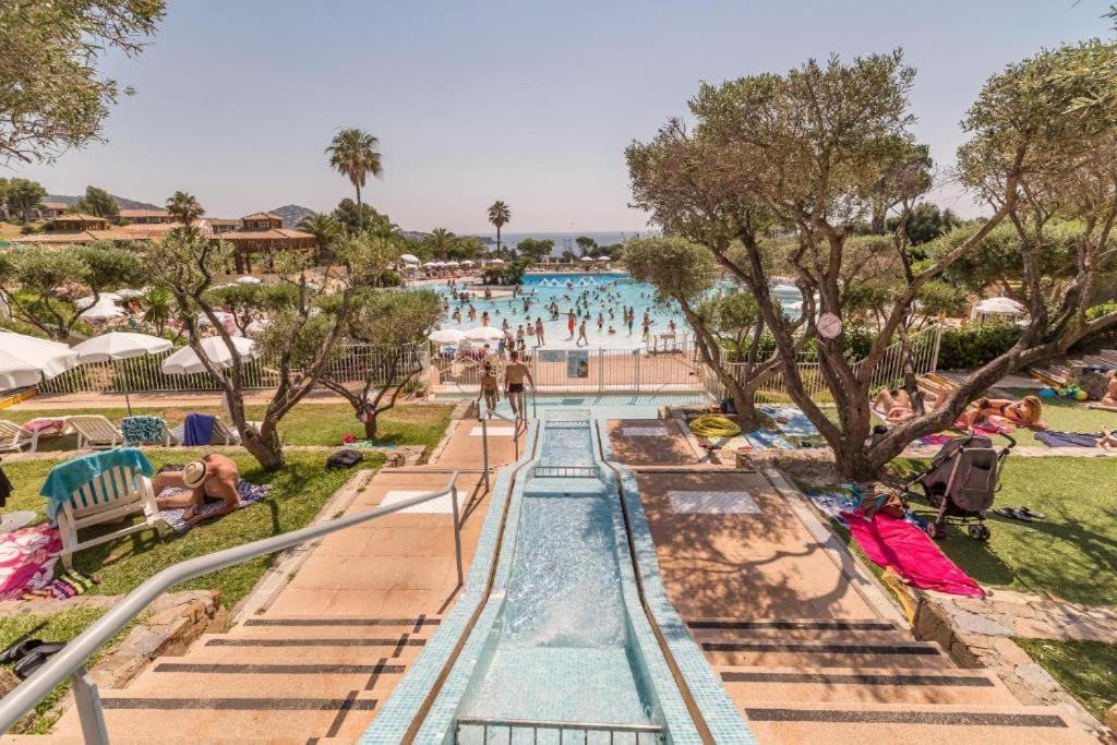 Dans Un Cadre D'Exception, Vue Mer Panoramique A Agay Cote D'Azur, Village Vacances Cap Esterel, T2 Avec Jardin, Golf, Climatisation, Wifi, 5 Piscines Saint-Raphaël Eksteriør billede