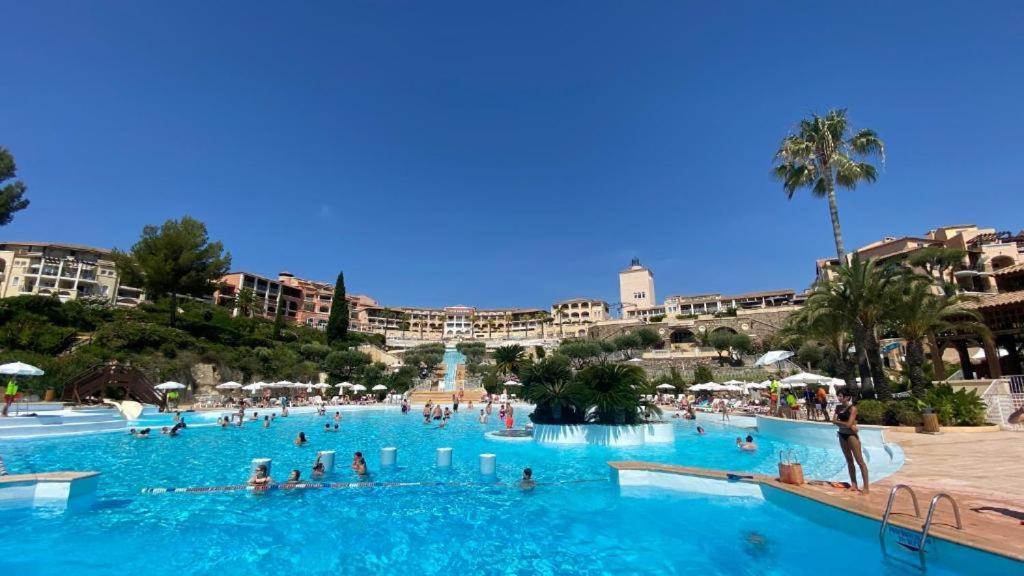 Dans Un Cadre D'Exception, Vue Mer Panoramique A Agay Cote D'Azur, Village Vacances Cap Esterel, T2 Avec Jardin, Golf, Climatisation, Wifi, 5 Piscines Saint-Raphaël Eksteriør billede